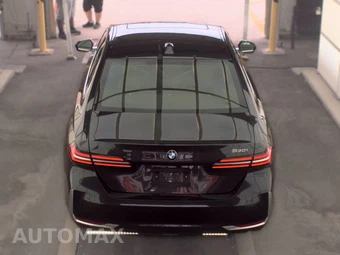2025 BMW 5 Series Sedan 530i - miniatura 6