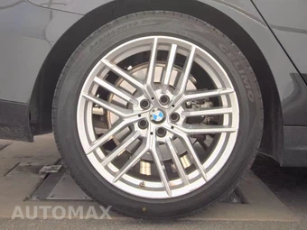 2025 BMW 5 Series Sedan 530i - miniatura 11