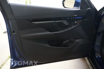 2025 BMW 5 Series Sedan 530i - miniatura 17