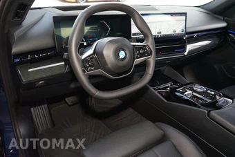 2025 BMW 5 Series Sedan 530i - miniatura 2