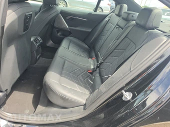 2025 BMW 5 Series Sedan 530i - miniatura 19