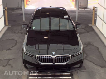 2025 BMW 5 Series Sedan 530i - miniatura 2