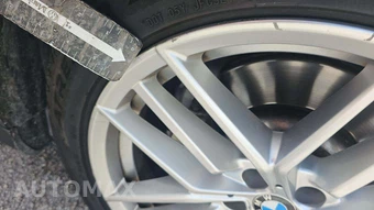 2025 BMW 5 Series Sedan 530i - miniatura 31
