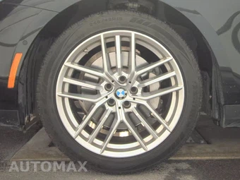 2025 BMW 5 Series Sedan 530i - miniatura 9