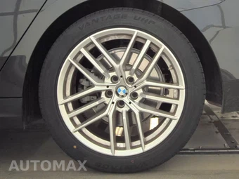 2025 BMW 5 Series Sedan 530i - miniatura 12