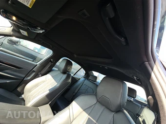2025 BMW 5 Series Sedan 530i - miniatura 20