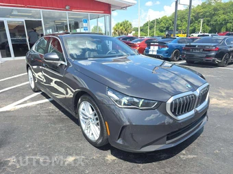 2025 BMW 5 Series Sedan 530i - miniatura 4