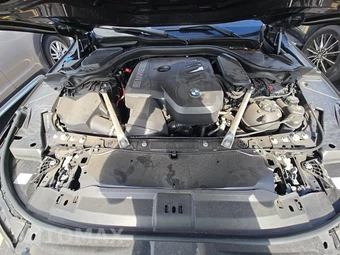2025 BMW 5 Series Sedan 530i - miniatura 22