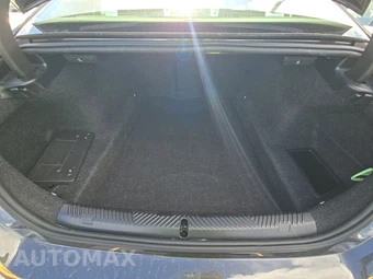 2025 BMW 5 Series Sedan 530i - miniatura 23