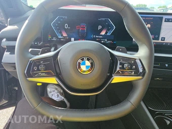 2025 BMW 5 Series Sedan 530i - miniatura 10