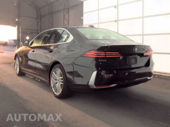 2025 BMW 5 Series Sedan 530i - miniatura 6