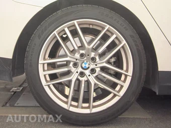 2025 BMW 5 Series Sedan 530i - miniatura 11