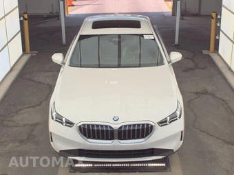 2025 BMW 5 Series Sedan 530i - miniatura 2