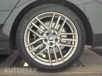 2025 BMW 5 Series Sedan 530i - miniatura 12