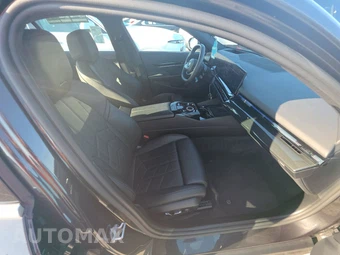 2025 BMW 5 Series Sedan 530i - miniatura 14