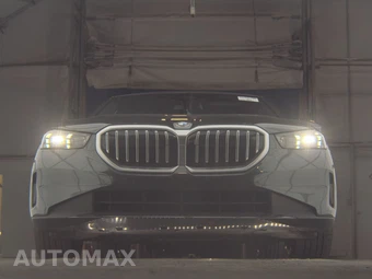 2025 BMW 5 Series Sedan 530i - miniatura 3
