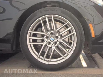 2025 BMW 5 Series Sedan 530i - miniatura 10