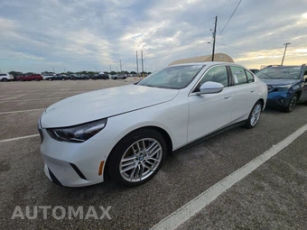 2025 BMW 5 Series Sedan 530i