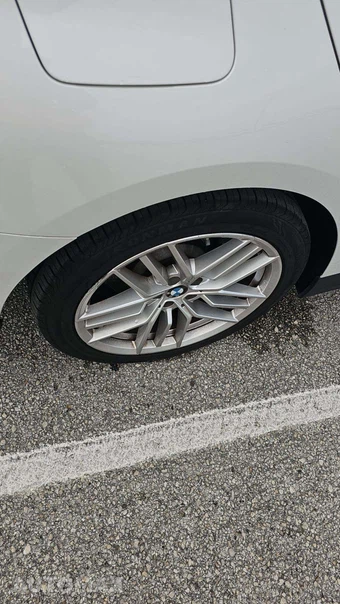 2025 BMW 5 Series Sedan 530i - miniatura 25