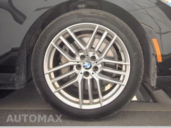 2025 BMW 5 Series Sedan 530i - miniatura 10