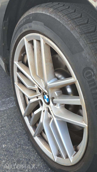 2025 BMW 5 Series Sedan 530i xDrive - miniatura 23
