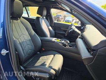 2025 BMW 5 Series Sedan 530i xDrive - miniatura 18