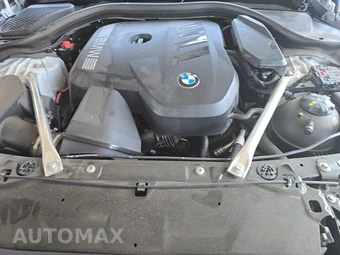 2025 BMW 5 Series Sedan 530i xDrive - miniatura 16