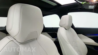 2025 BMW 5 Series Sedan 540i xDrive - miniatura 30