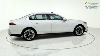 2025 BMW 5 Series Sedan 540i xDrive - miniatura 7