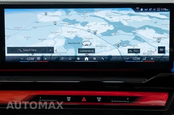 2025 BMW 5 Series Sedan 540i xDrive - miniatura 16