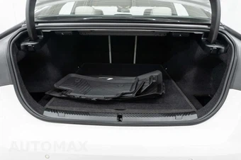 2025 BMW 5 Series Sedan 540i xDrive - miniatura 28