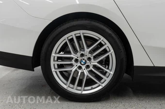 2025 BMW 5 Series Sedan 540i xDrive - miniatura 33