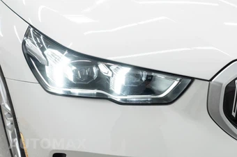 2025 BMW 5 Series Sedan 540i xDrive - miniatura 39