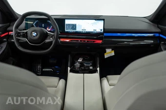 2025 BMW 5 Series Sedan 540i xDrive - miniatura 8