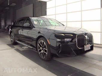 2025 BMW 7 Series Sedan 740i - miniatura 3