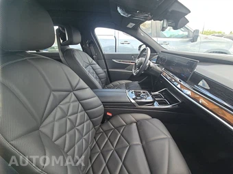 2025 BMW 7 Series Sedan 740i xDrive – miniatura 14