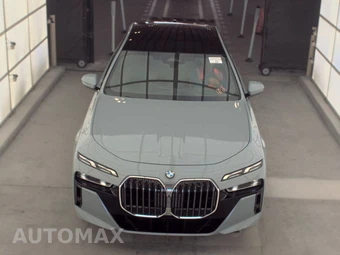 2025 BMW 7 Series Sedan 740i xDrive – miniatura 2