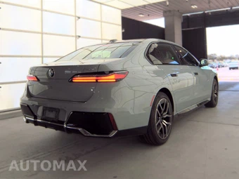 2025 BMW 7 Series Sedan 740i xDrive – miniatura 5