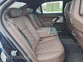 2025 BMW 7 Series Sedan 740i xDrive - miniatura 16