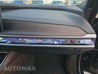 2025 BMW 7 Series Sedan 740i xDrive - miniatura 19