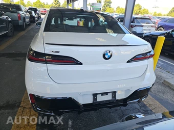 2025 BMW 7 Series Sedan 740i xDrive - miniatura 5