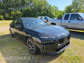 2025 BMW 7 Series Sedan 740i xDrive - miniatura 4