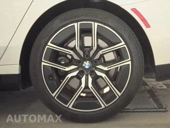 2025 BMW 7 Series Sedan 740i xDrive - miniatura 12
