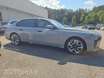 2025 BMW 7 Series Sedan 740i xDrive - miniatura 4