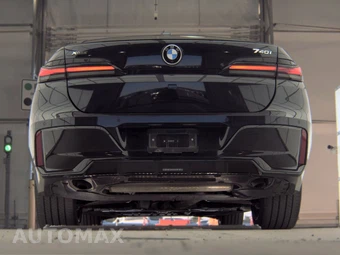 2025 BMW 7 Series Sedan 740i xDrive - miniatura 7