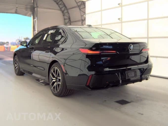 2025 BMW 7 Series Sedan 740i xDrive - miniatura 8