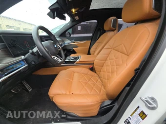 2025 BMW 7 Series Sedan 740i xDrive - miniatura 13
