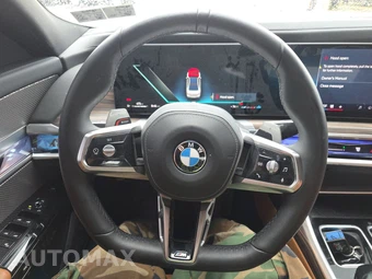 2025 BMW 7 Series Sedan 740i xDrive - miniatura 16