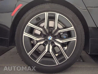 2025 BMW 7 Series Sedan 740i xDrive - miniatura 11