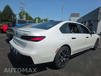 2025 BMW 7 Series Sedan 750e xDrive - miniatura 3